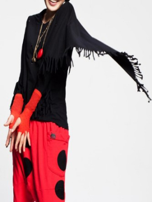 black Lady blouses with tassels - Click Image to Close